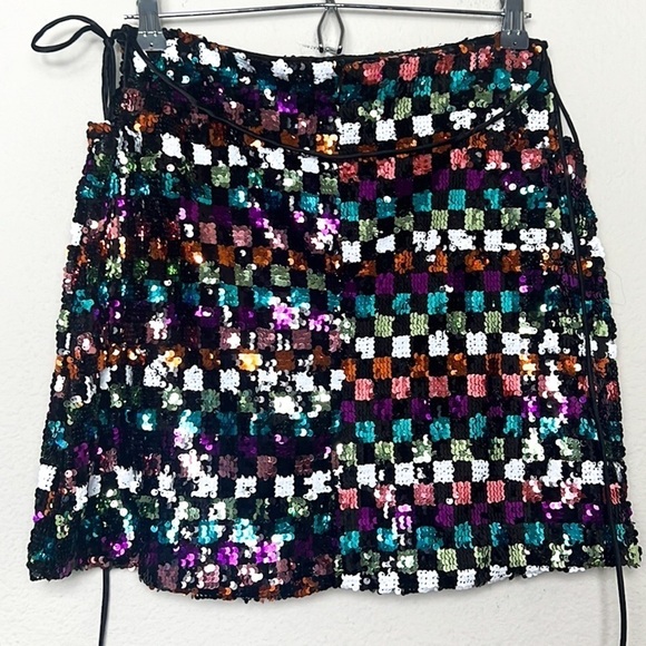 NWT AMYLYNN Sequin Mini Check Skirt - Picture 4 of 9